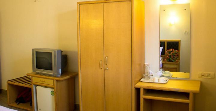 Oyo 539 Hotel Pearl Inn Бангалор Екстериор снимка