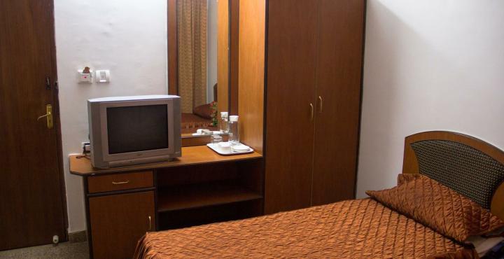 Oyo 539 Hotel Pearl Inn Бангалор Екстериор снимка