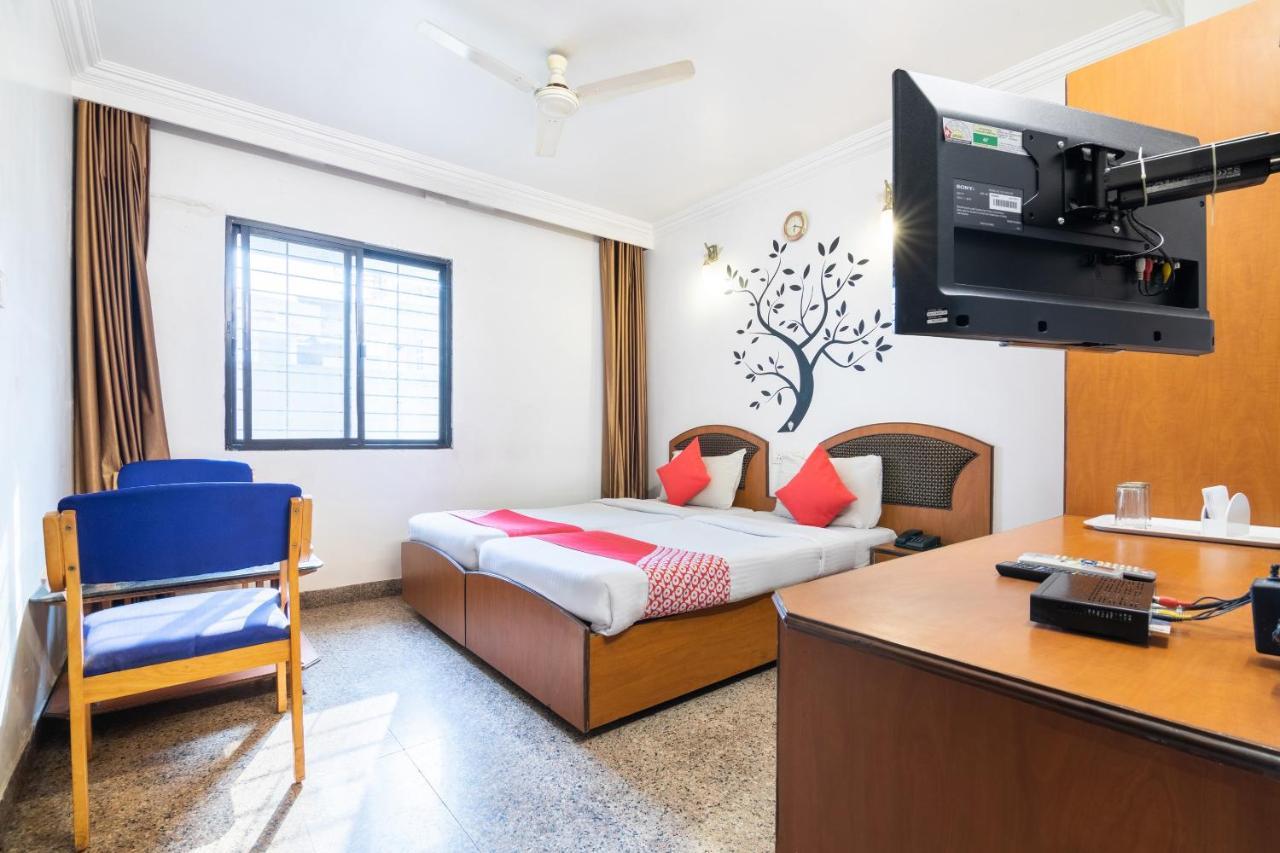 Oyo 539 Hotel Pearl Inn Бангалор Екстериор снимка