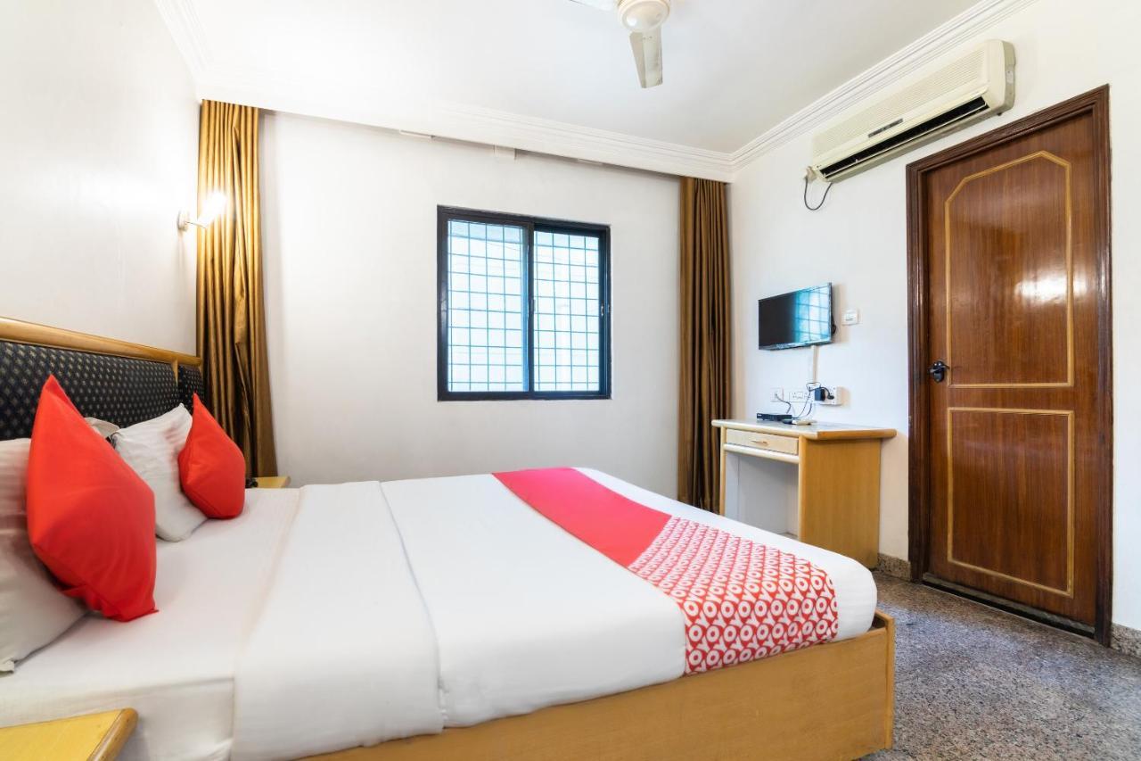 Oyo 539 Hotel Pearl Inn Бангалор Екстериор снимка